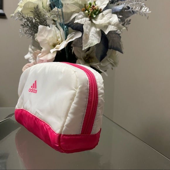 Brand New Addidas Makeup Bag - Picture 4 of 10